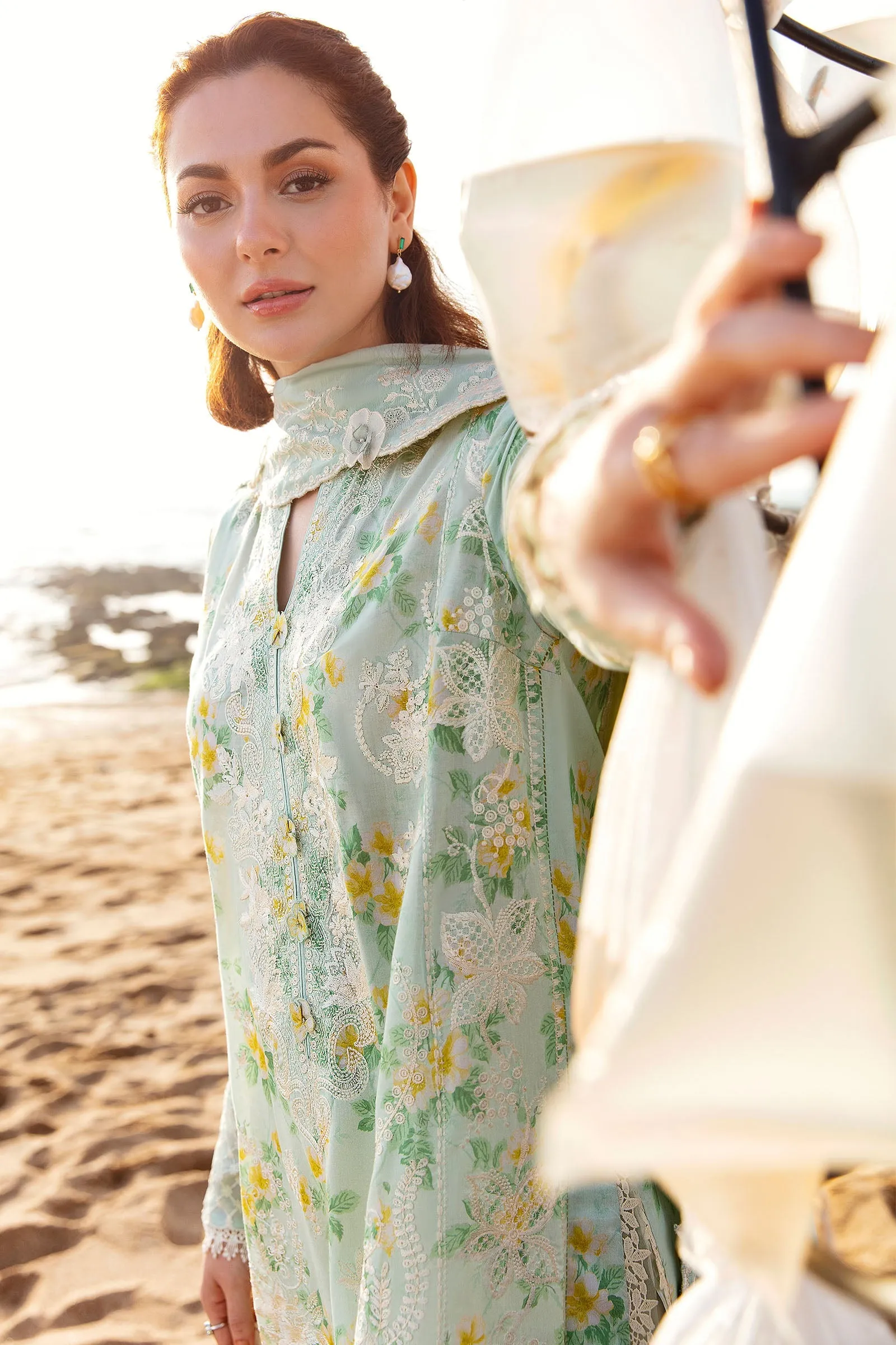 Zaha by Khadijah Shah Lawn Collection 2023 – NIHAN (ZL23-08 A)